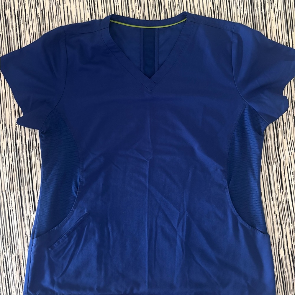 Women's V-Neck Medical Scrub Top in Royal Blue